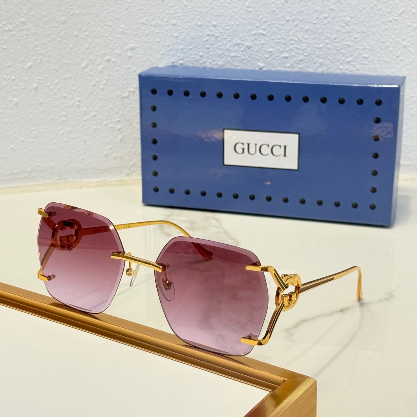 Gucci Women 1980s Pink Sunglasses