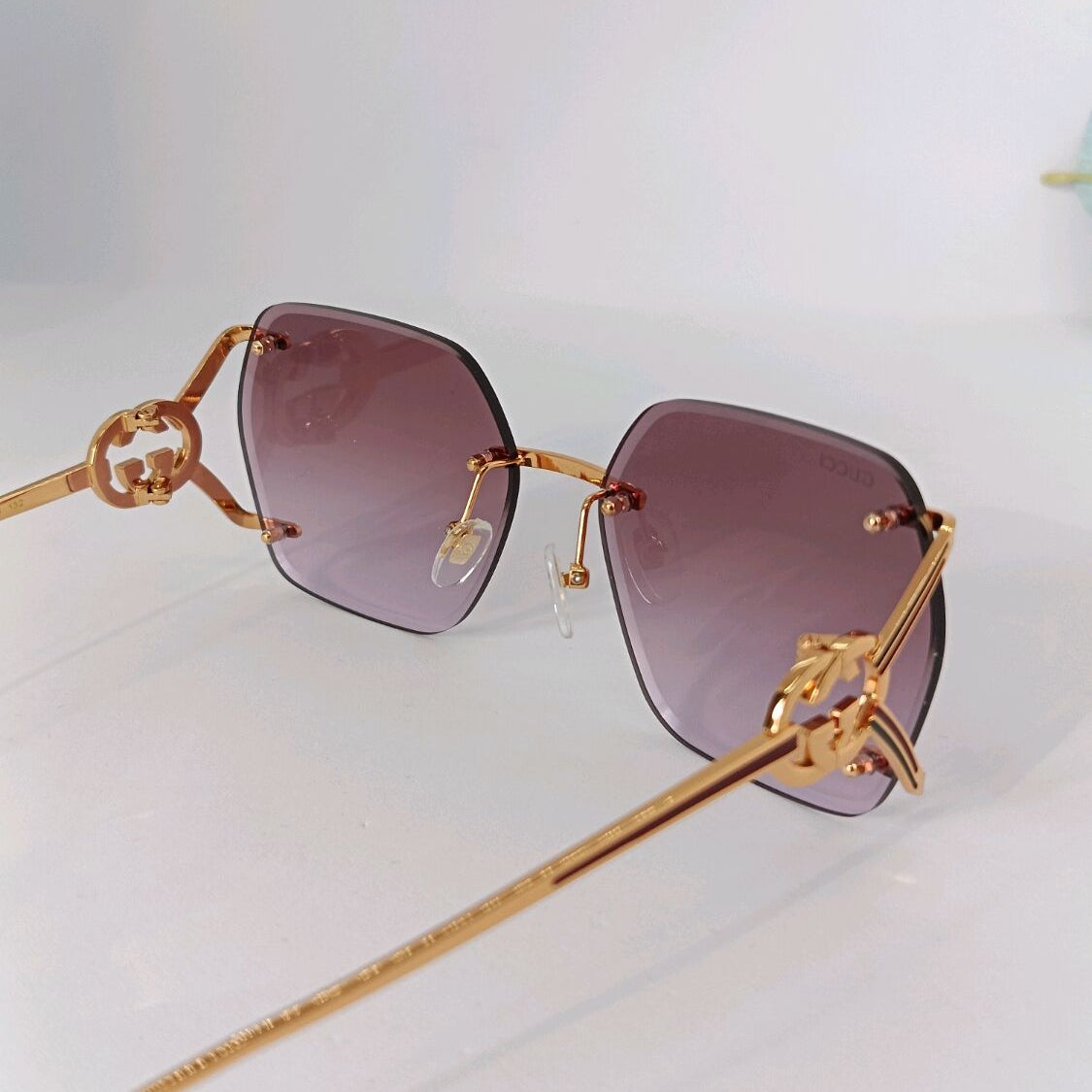 Gucci Women 1980s Pink Sunglasses