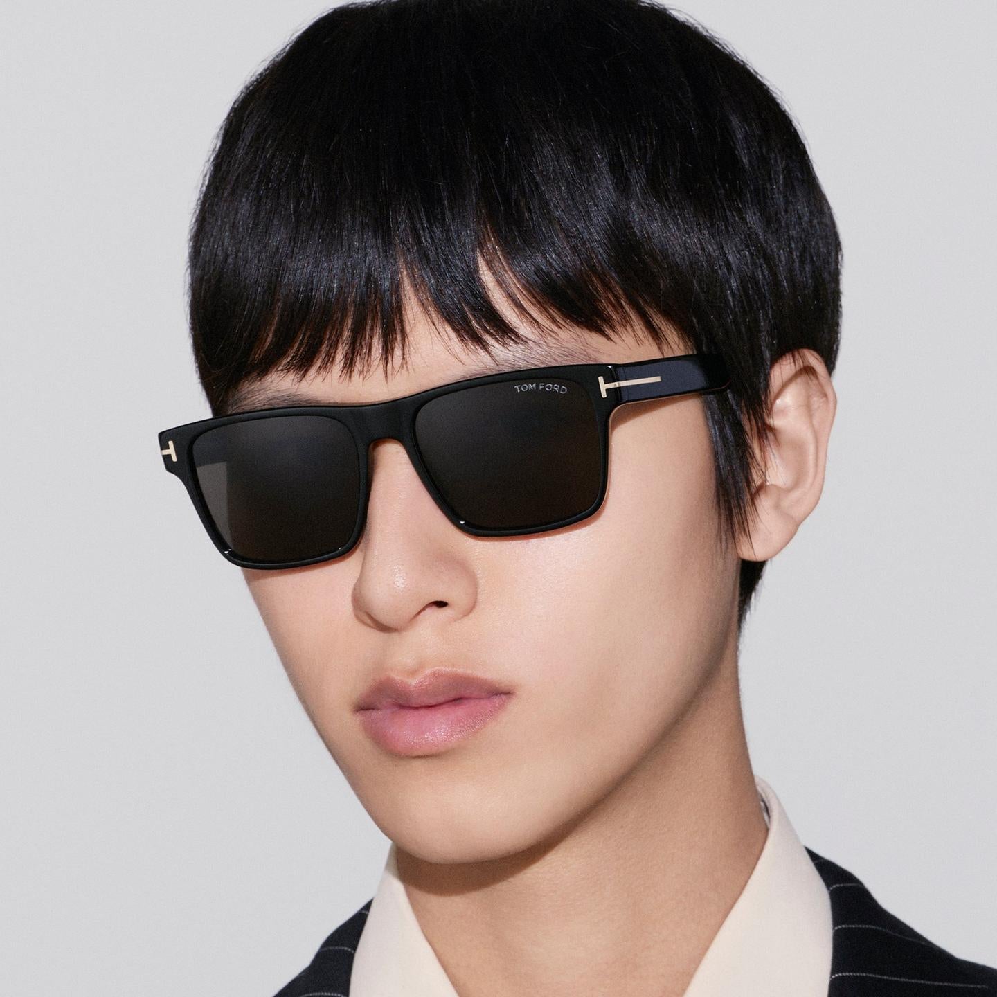 Tom Ford Women Rectangle Frame Black Sunglasses