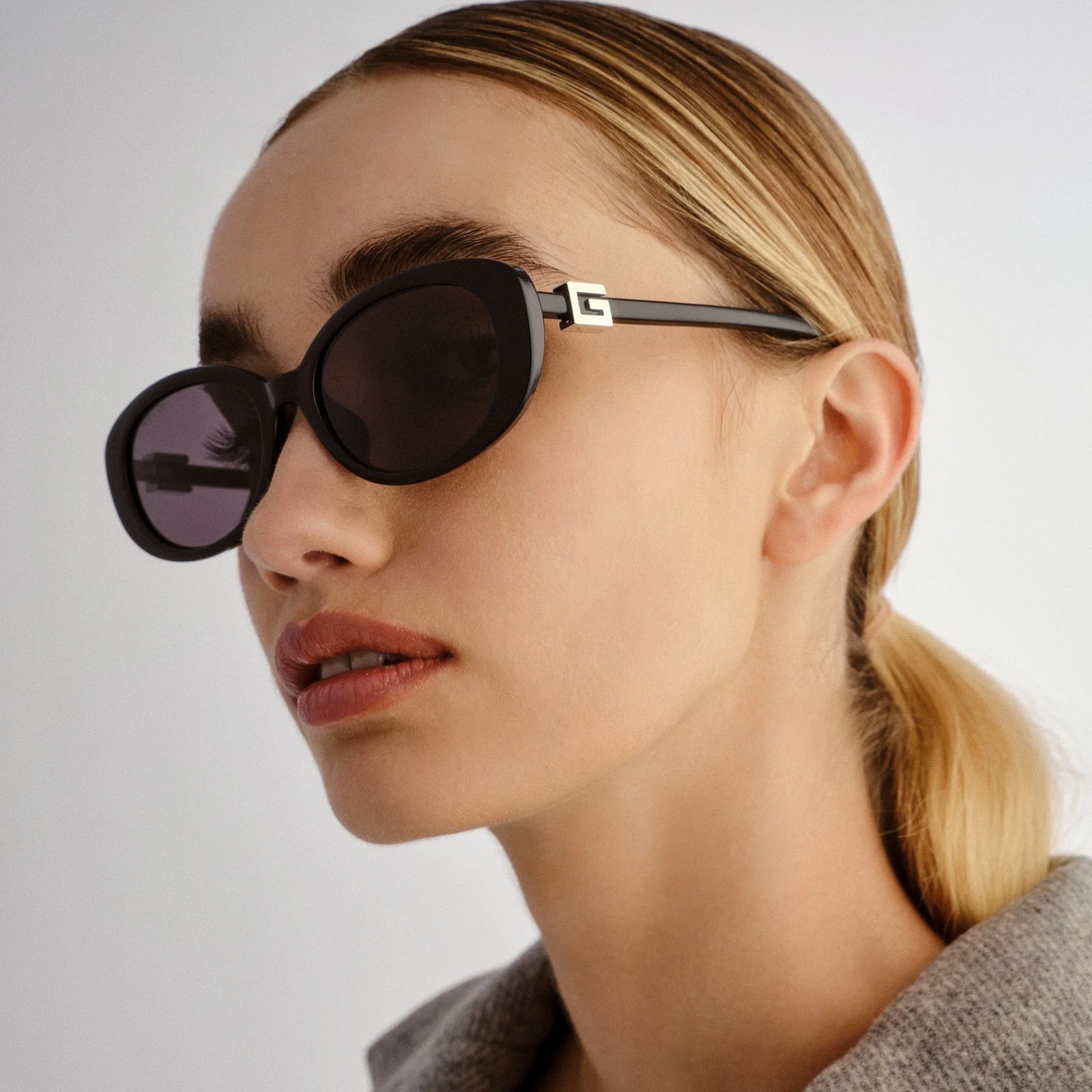 Gucci Women GG1684SA black Sunglasses