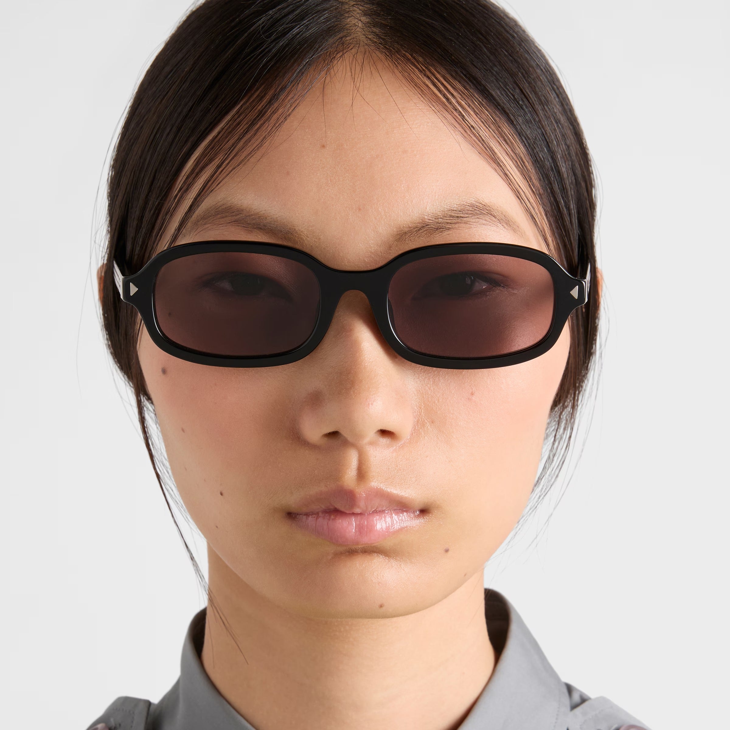 Prada Women Oval Frame Black Sunglasses