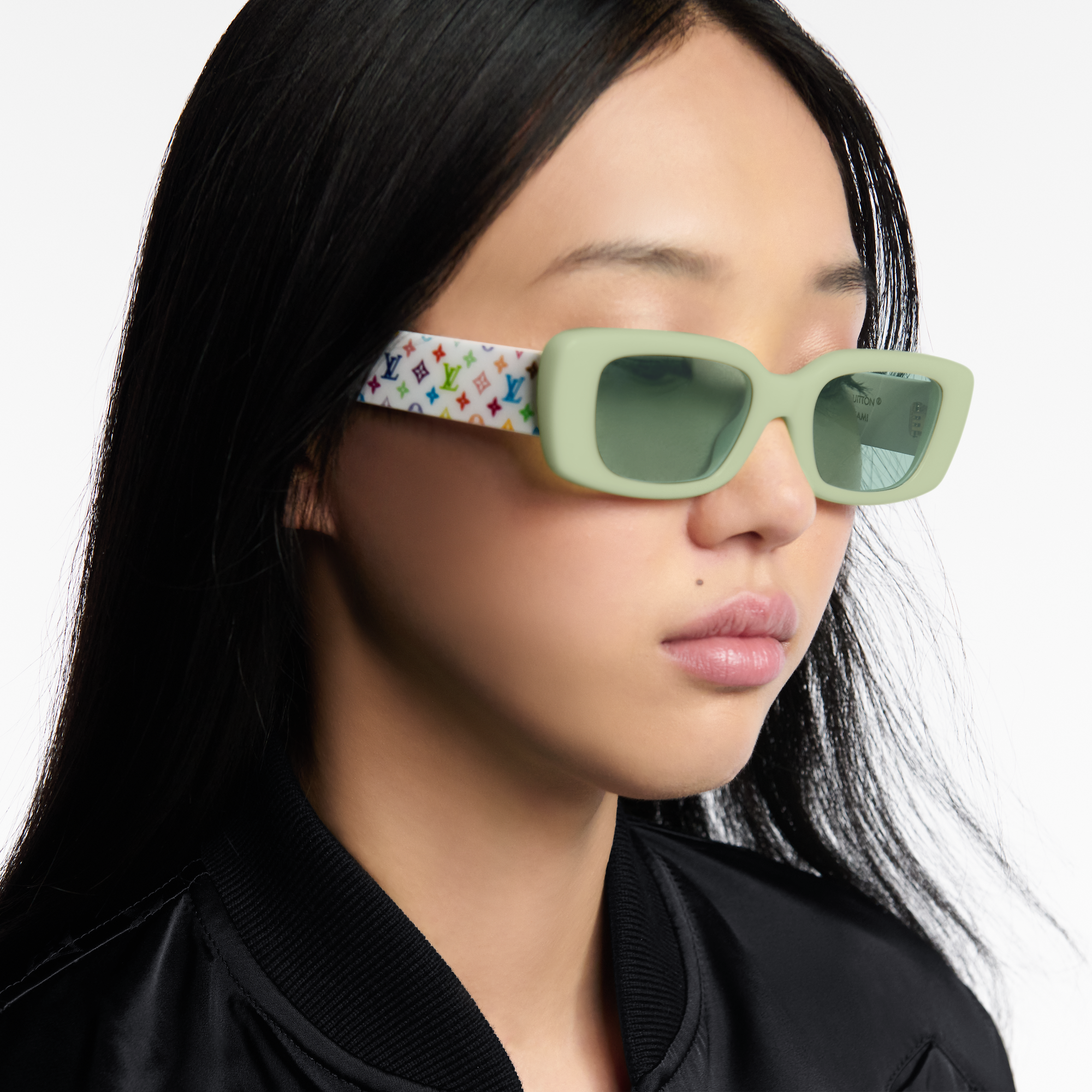Louis Vuitton Women Cat Eye Frame Green Sunglasses
