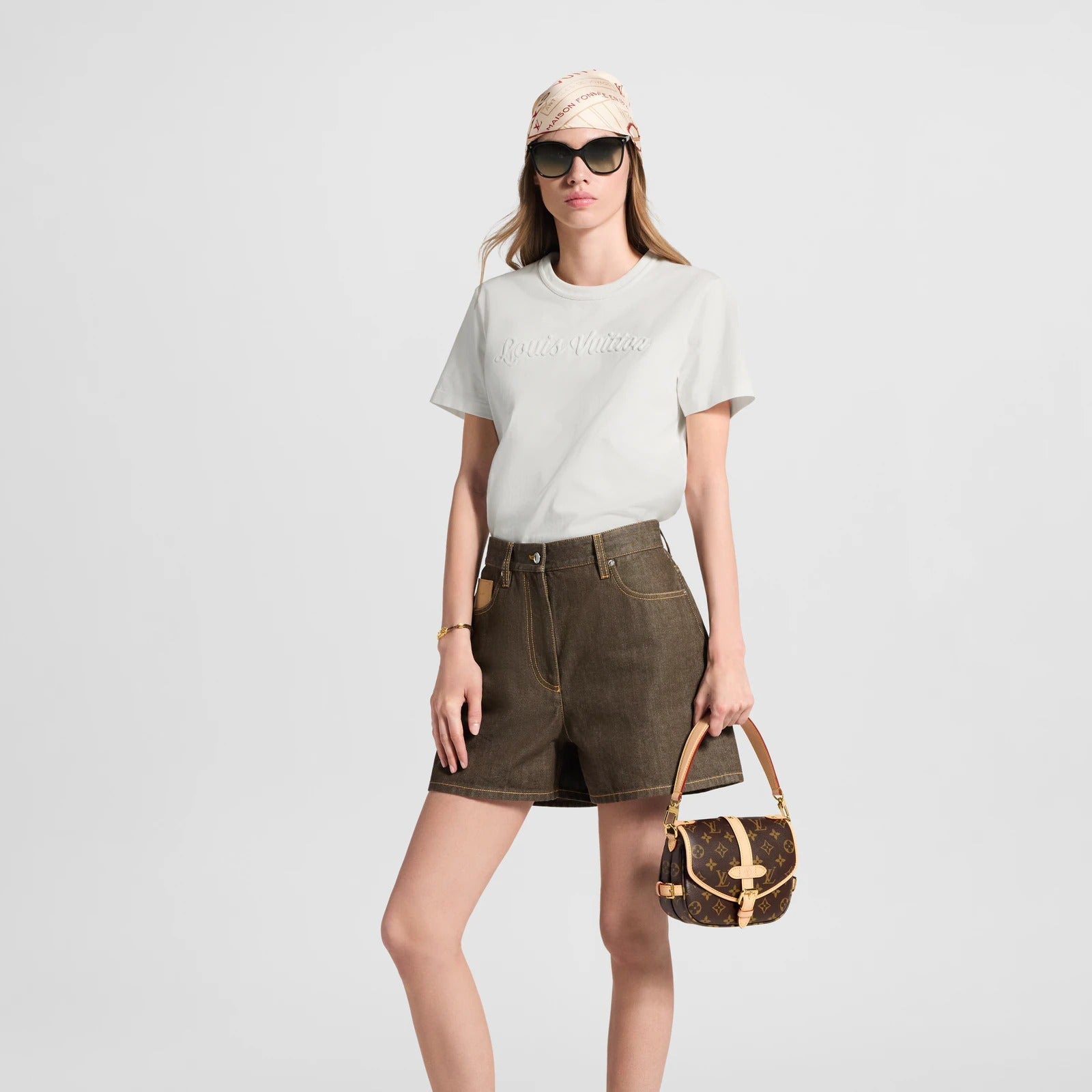 Louis Vuitton Women Cat Eye Frame Coal Black Sunglasses
