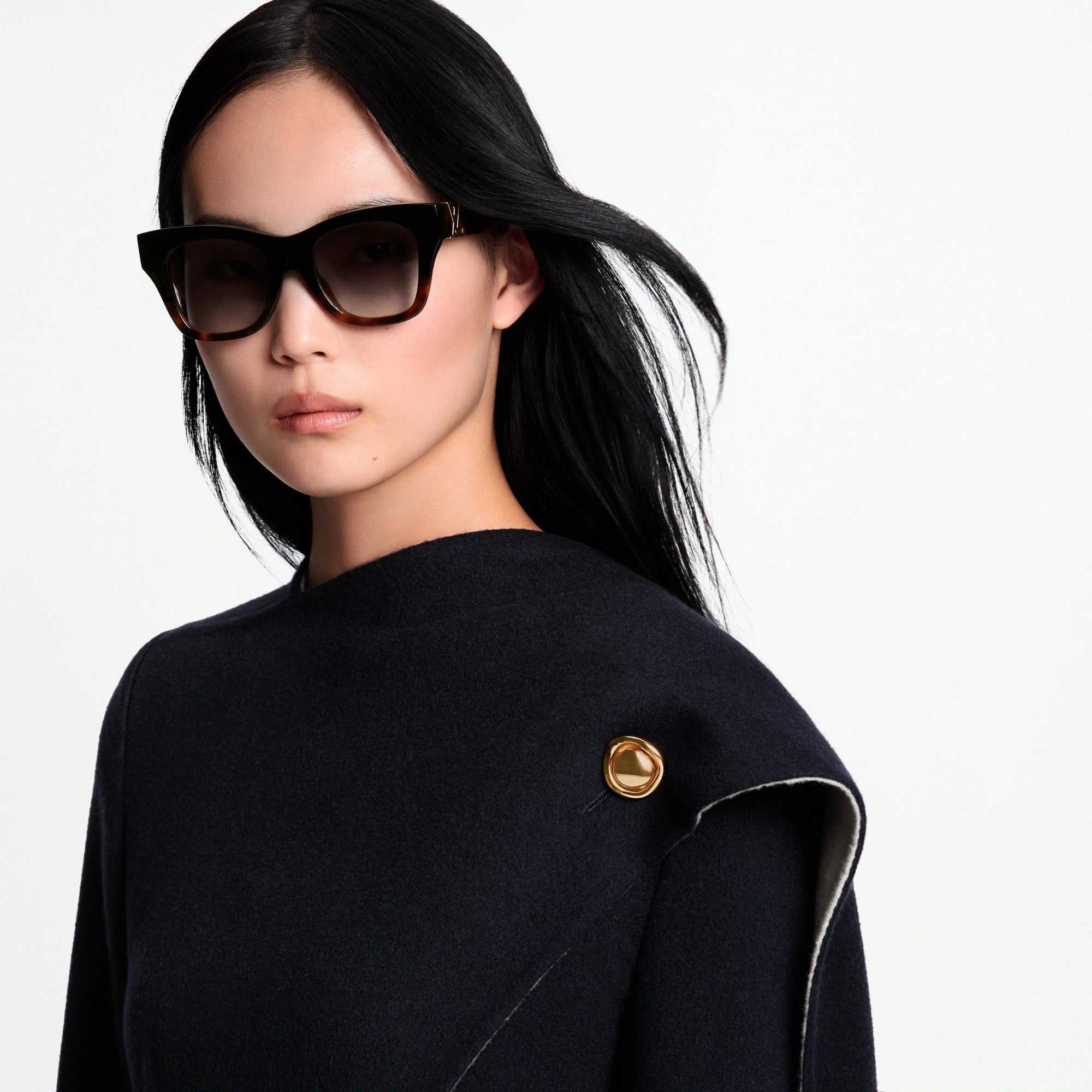 Louis Vuitton Women Cat Eye Frame Brown Tortoise Sunglasses