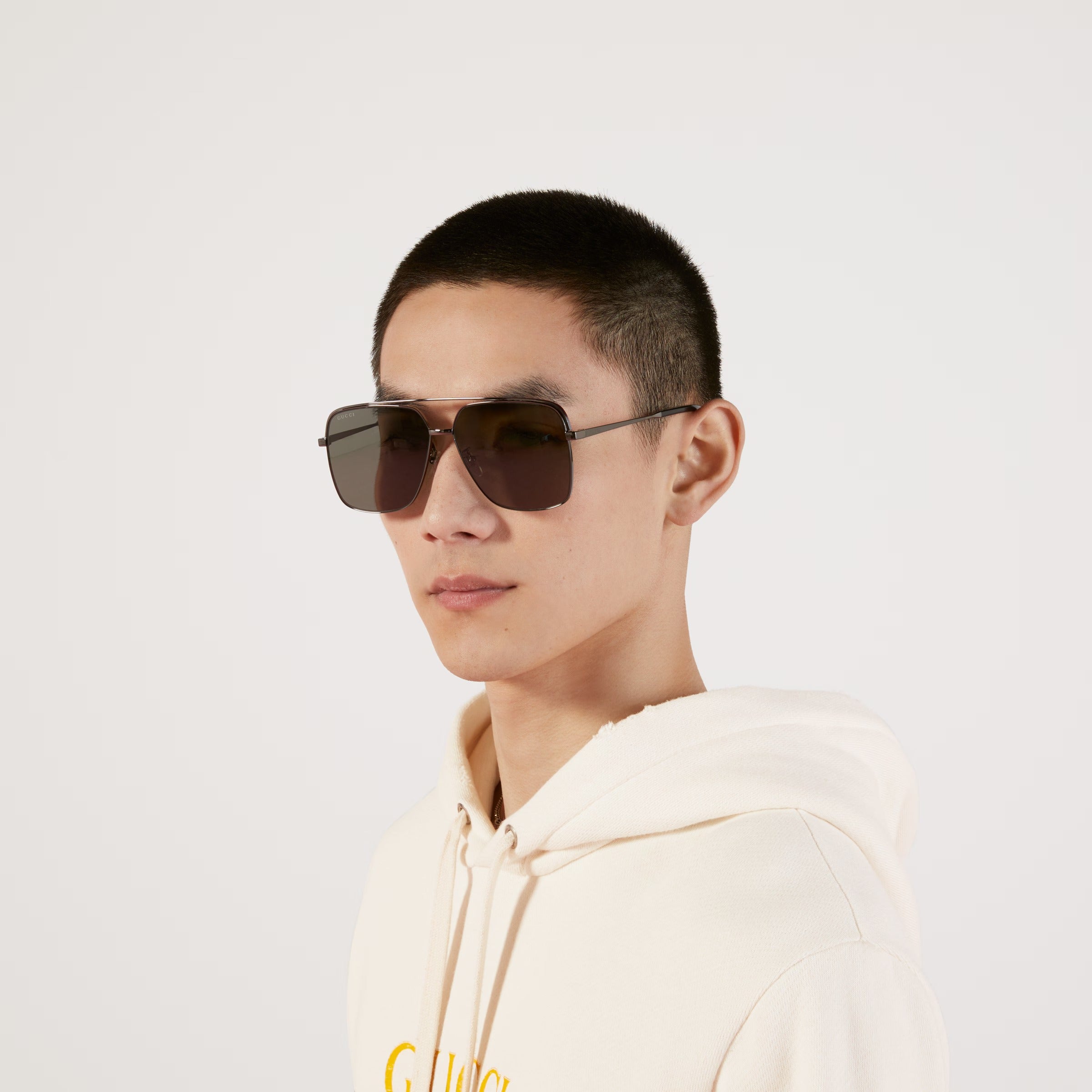Gucci Men Specialized Fit Navigator Grey Sunglasses