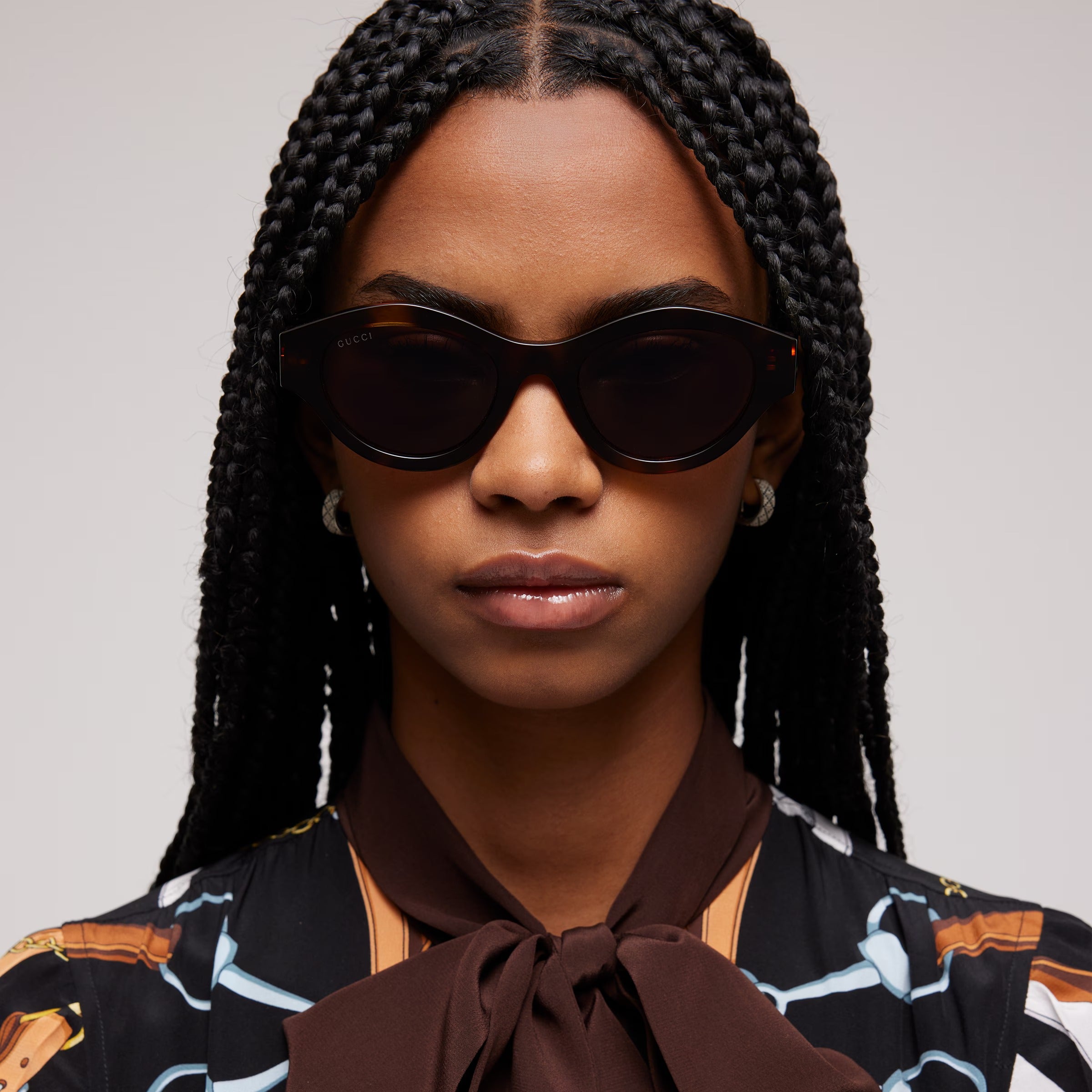 Gucci Women Cat-eye Frame Brown Tortoiseshell Sunglasses