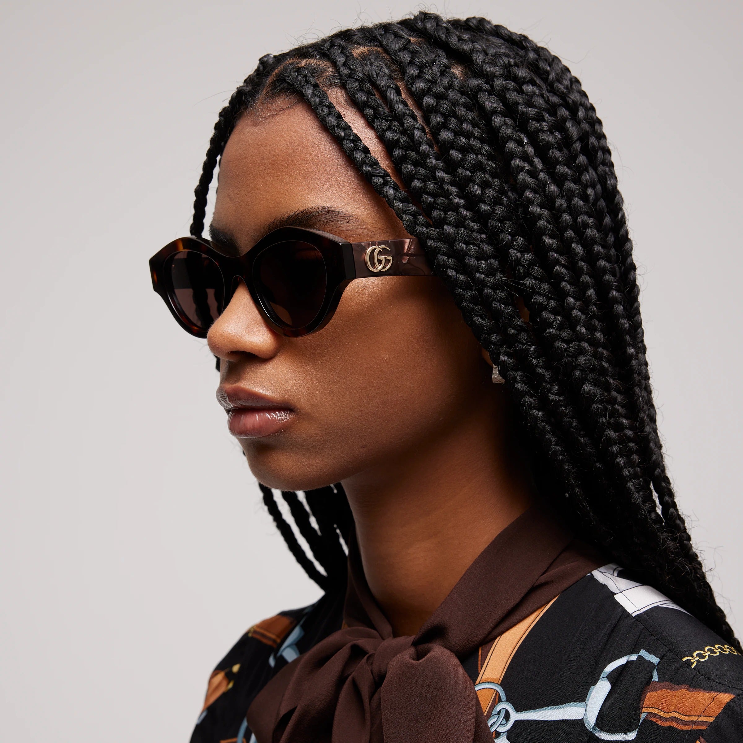 Gucci Women Cat-eye Frame Brown Tortoiseshell Sunglasses
