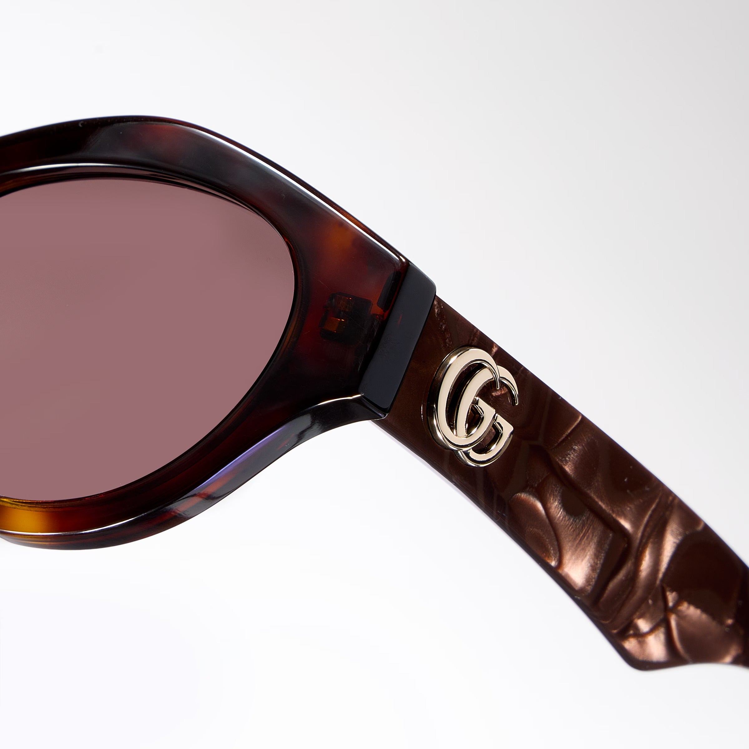 Gucci Women Cat-eye Frame Brown Tortoiseshell Sunglasses