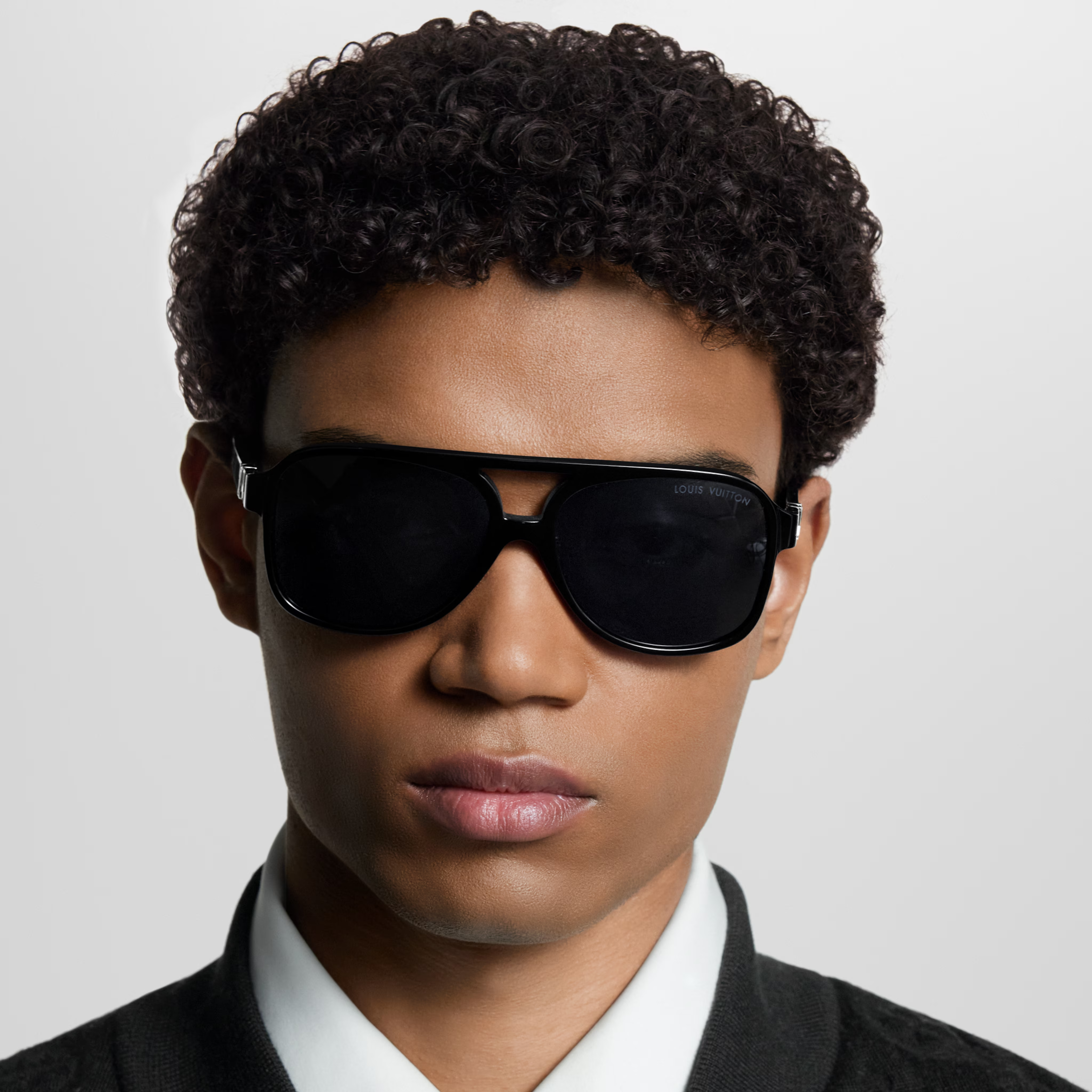 Louis Vuitton Men Pilot Frame Soft Black Sunglasses
