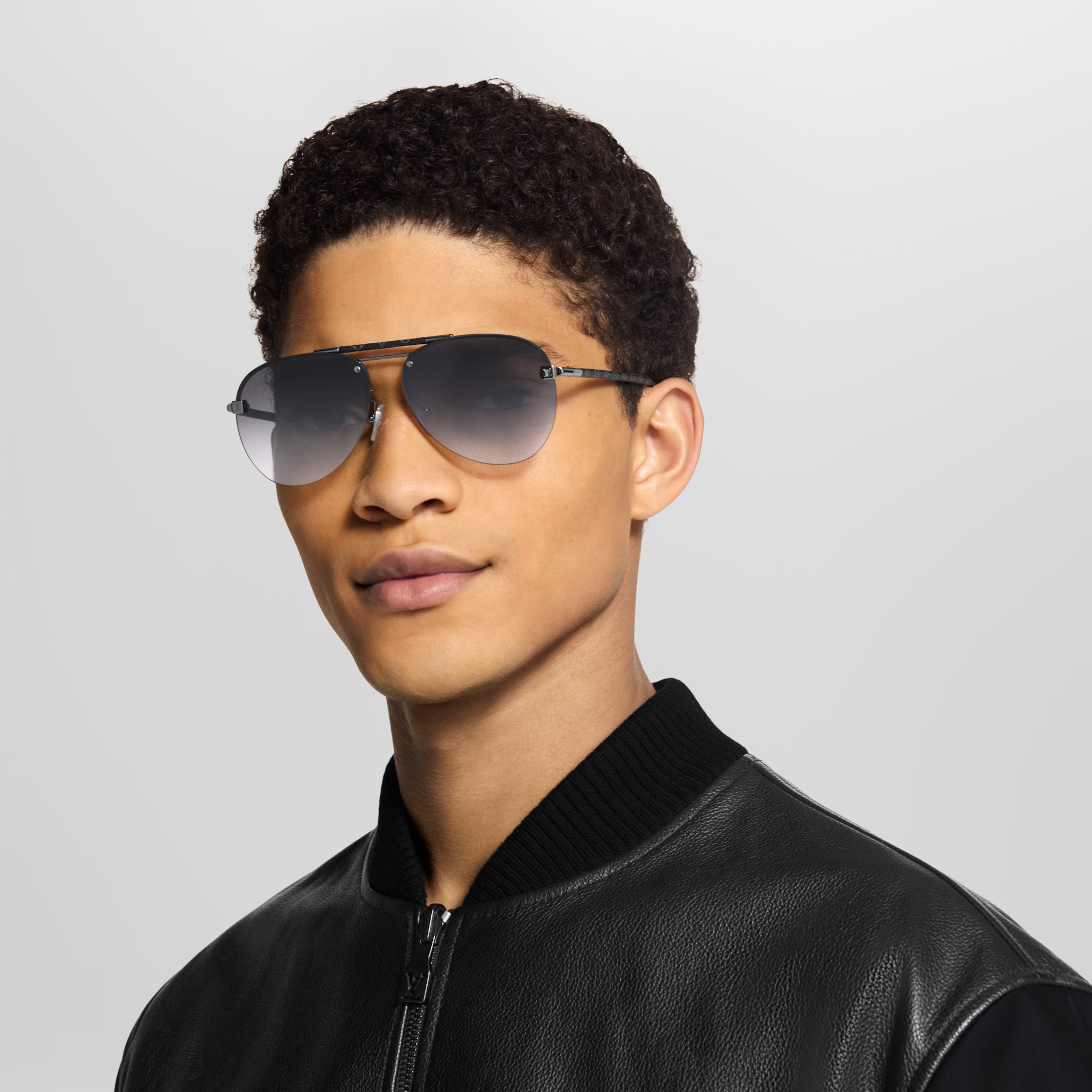 Louis Vuitton Men Pilot Frame Shiny Gunmetal Sunglasses