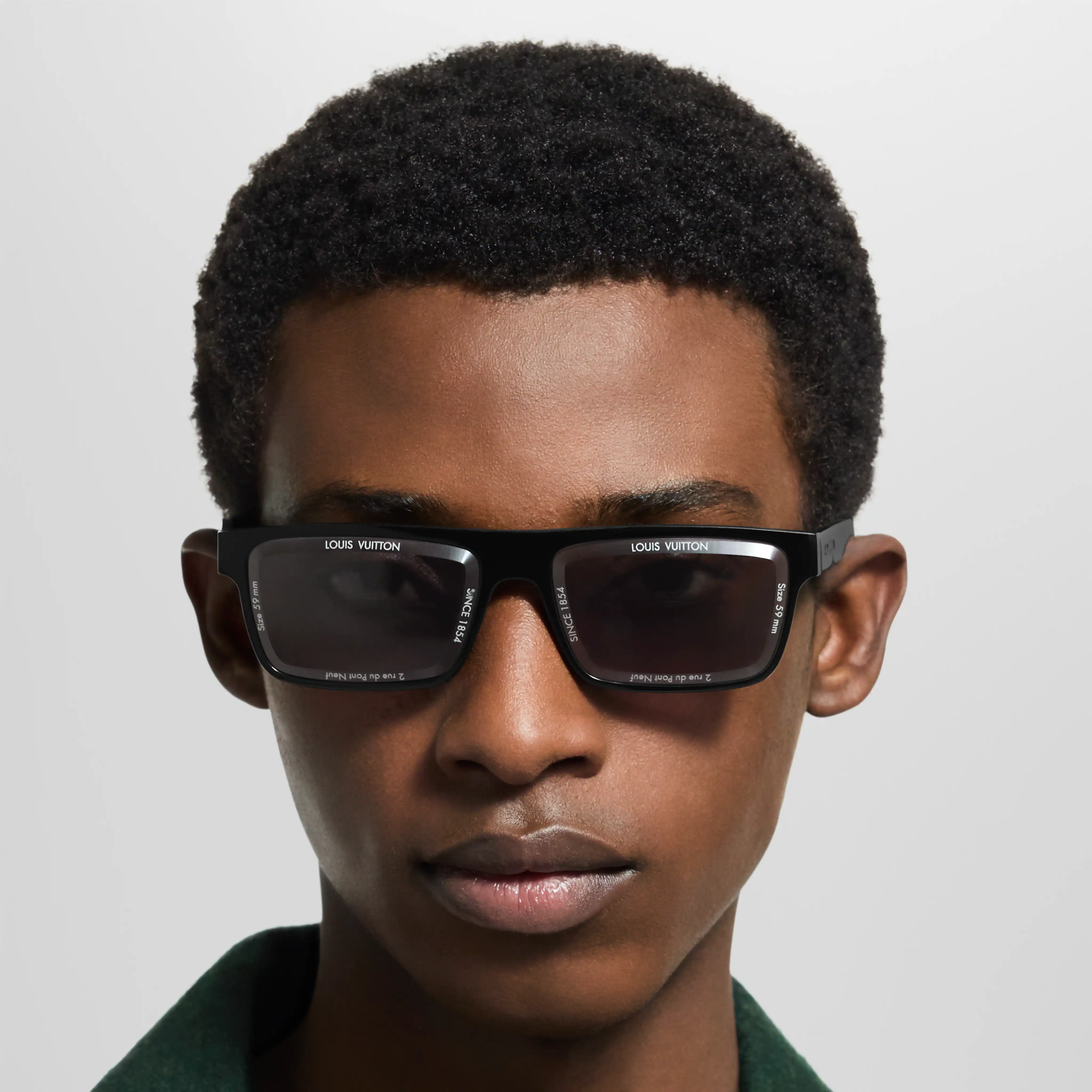 Louis Vuitton Men Sqaure Frame Shiny Ebony Black Sunglasses