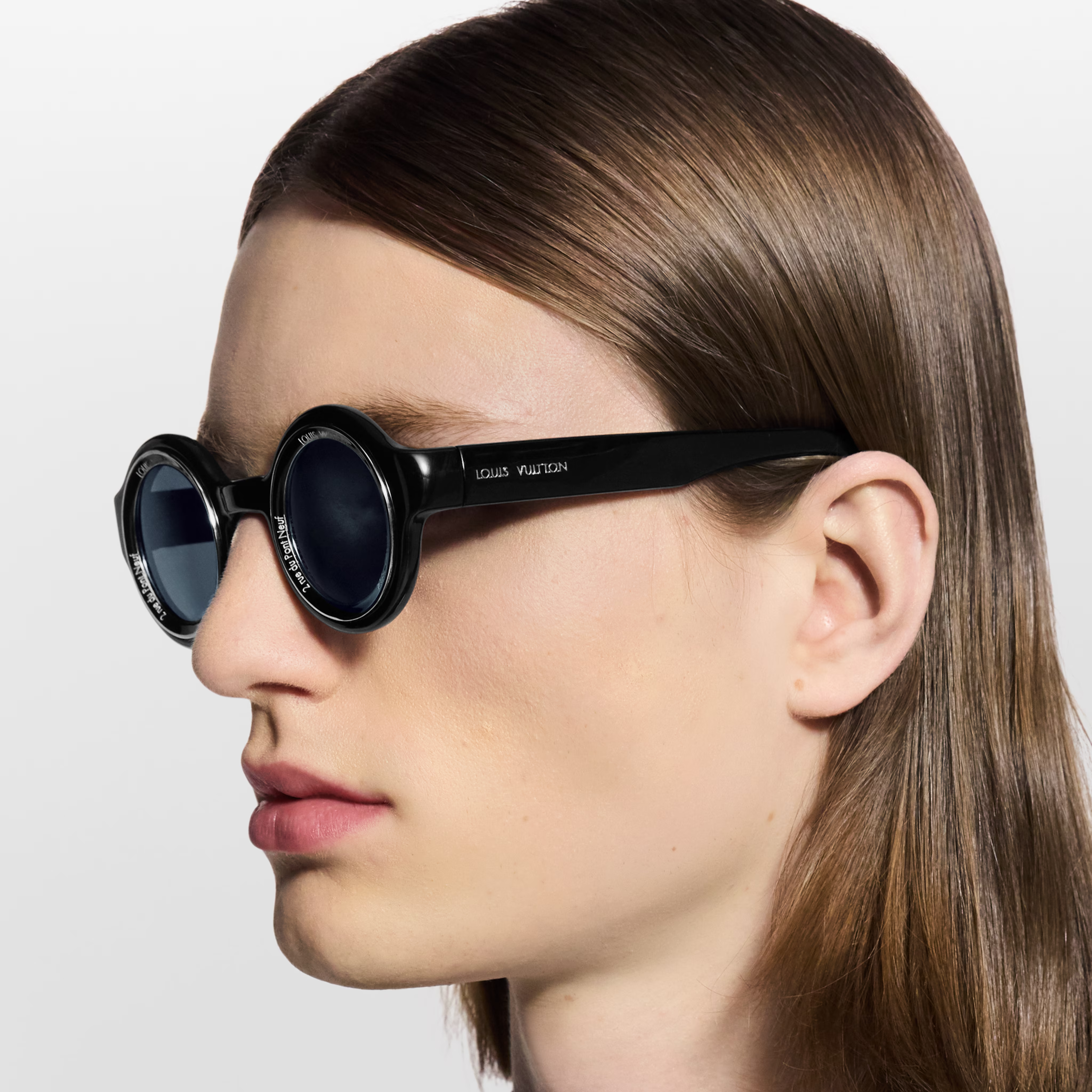 Louis Vuitton Men Round Frame Shiny Black Sunglasses