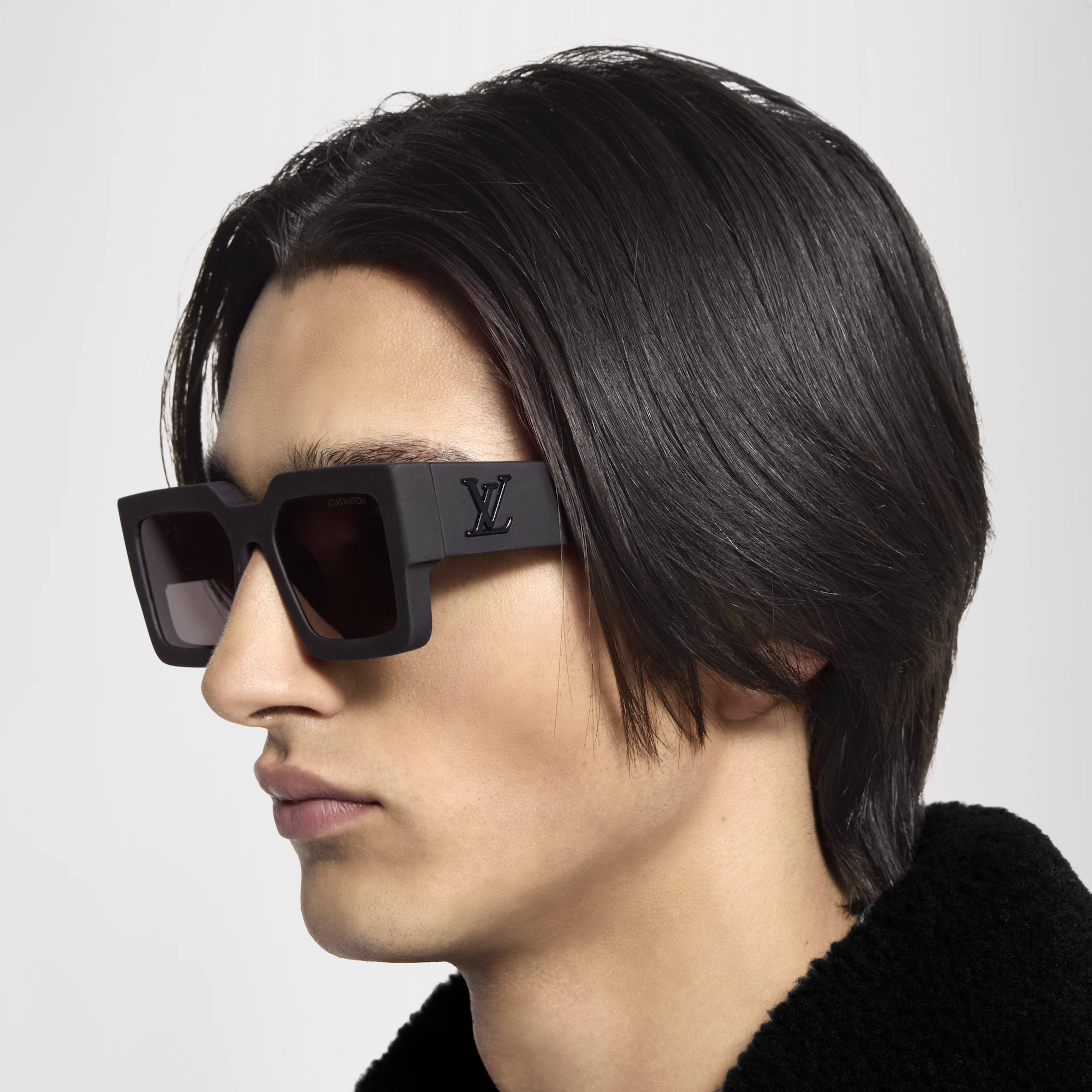 Louis Vuitton Men Square Frame Shiny Deep Black Sunglasses
