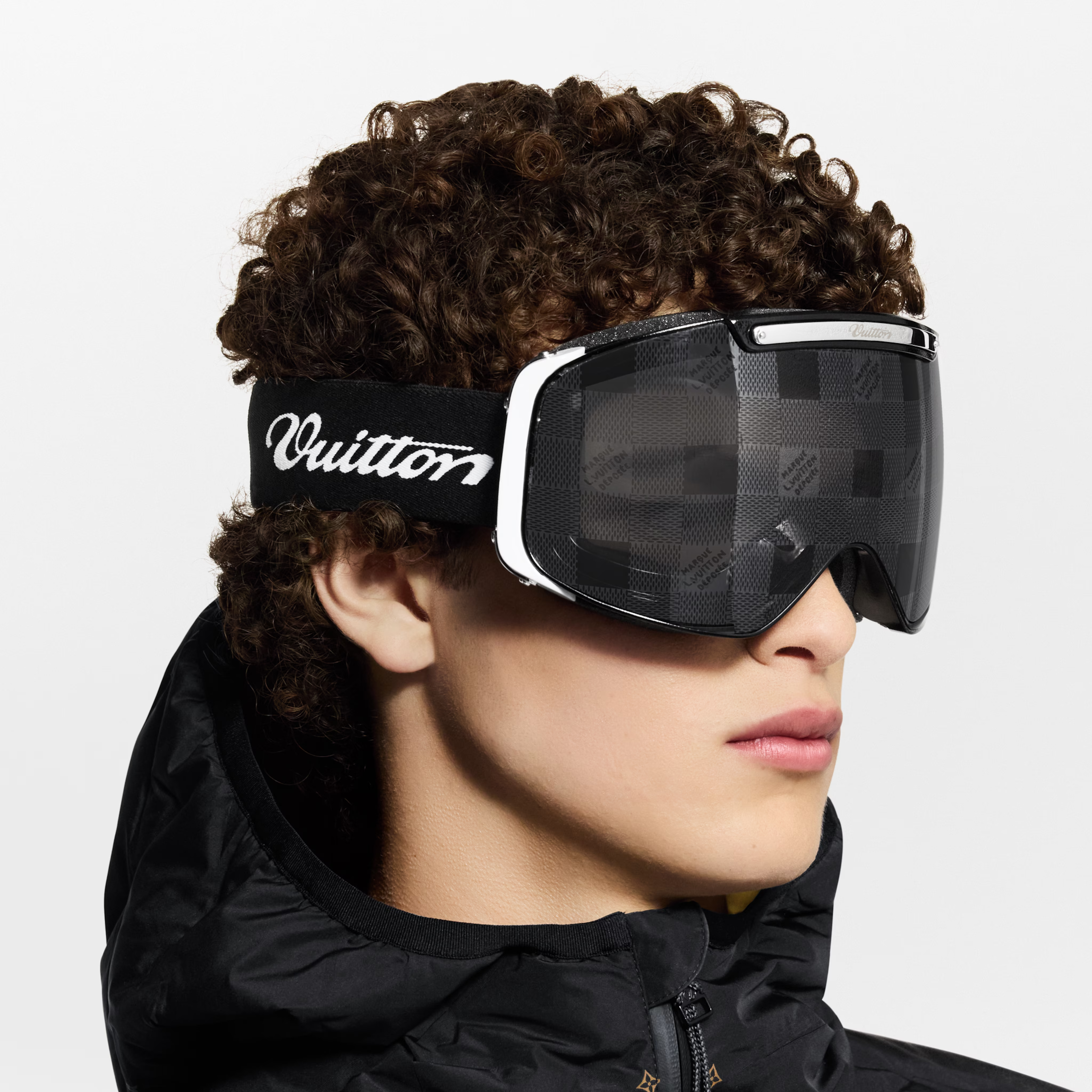Louis Vuitton Men Mask Frame Deep Black Sunglasses