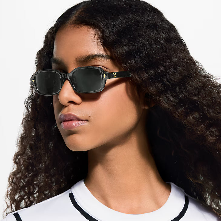 Louis Vuitton Women Rectangle Frame Grey Sunglasses
