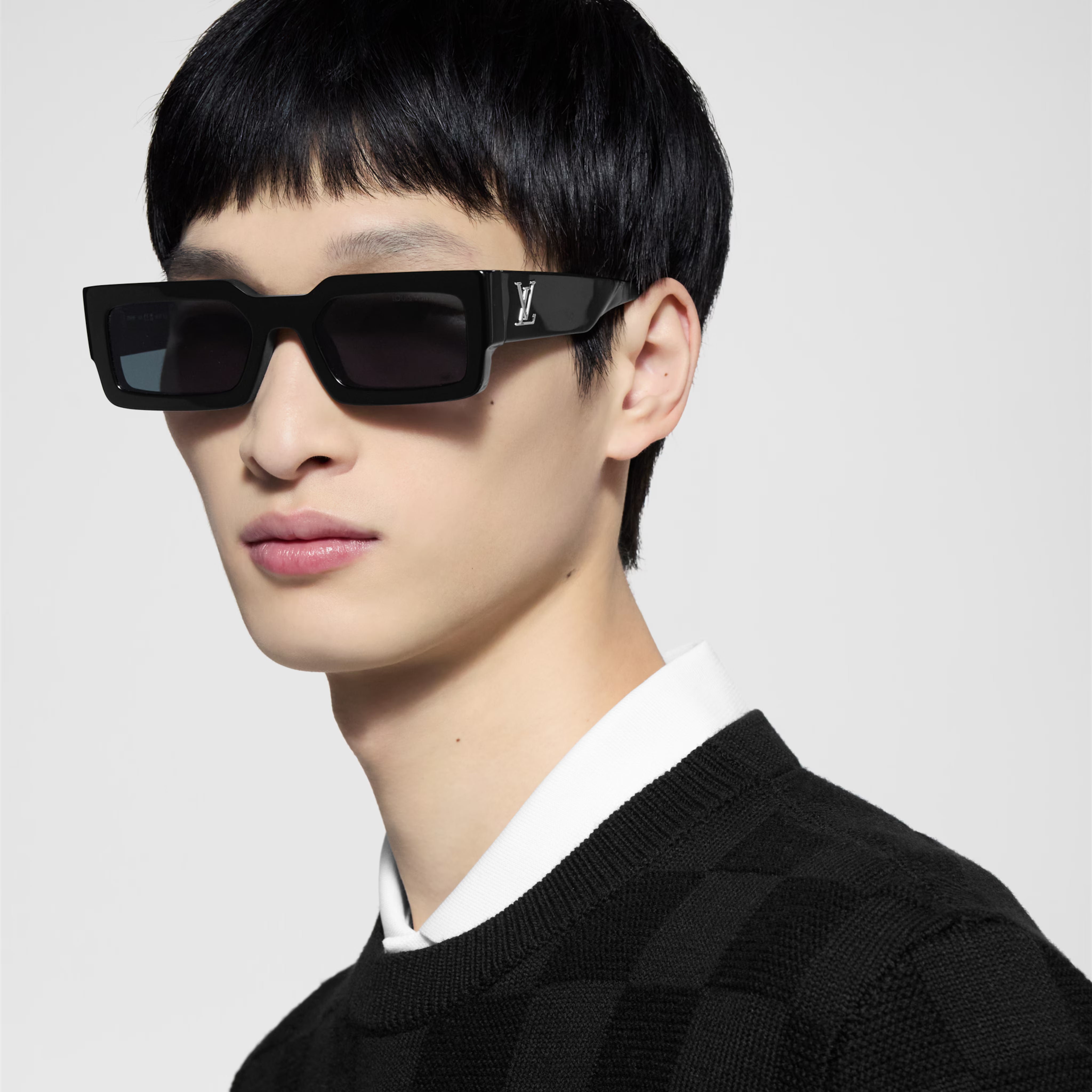 Louis Vuitton Men Square Frame Matt Shiny Black Sunglasses