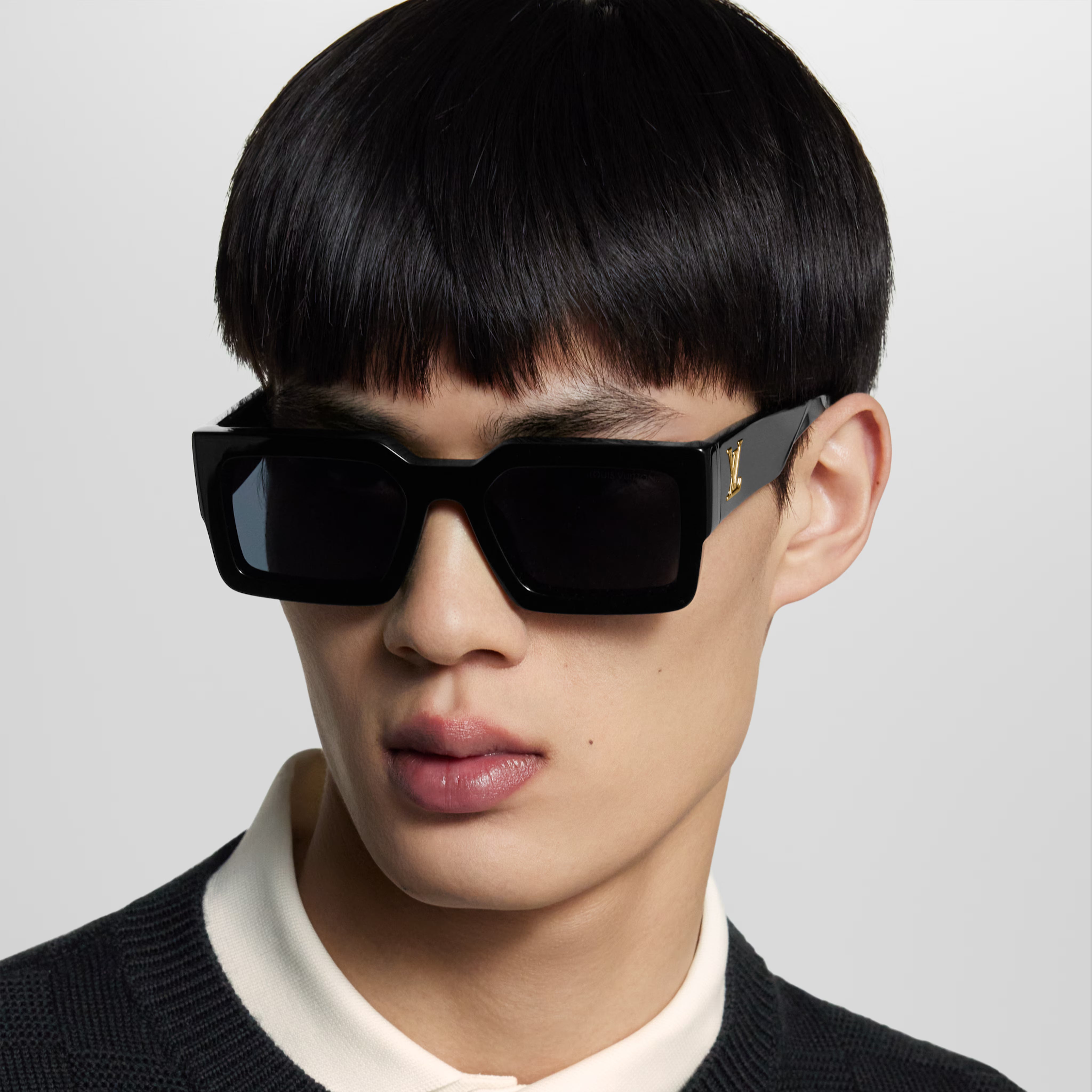 Louis Vuitton Men Square Deep Shiny Black Sunglasses