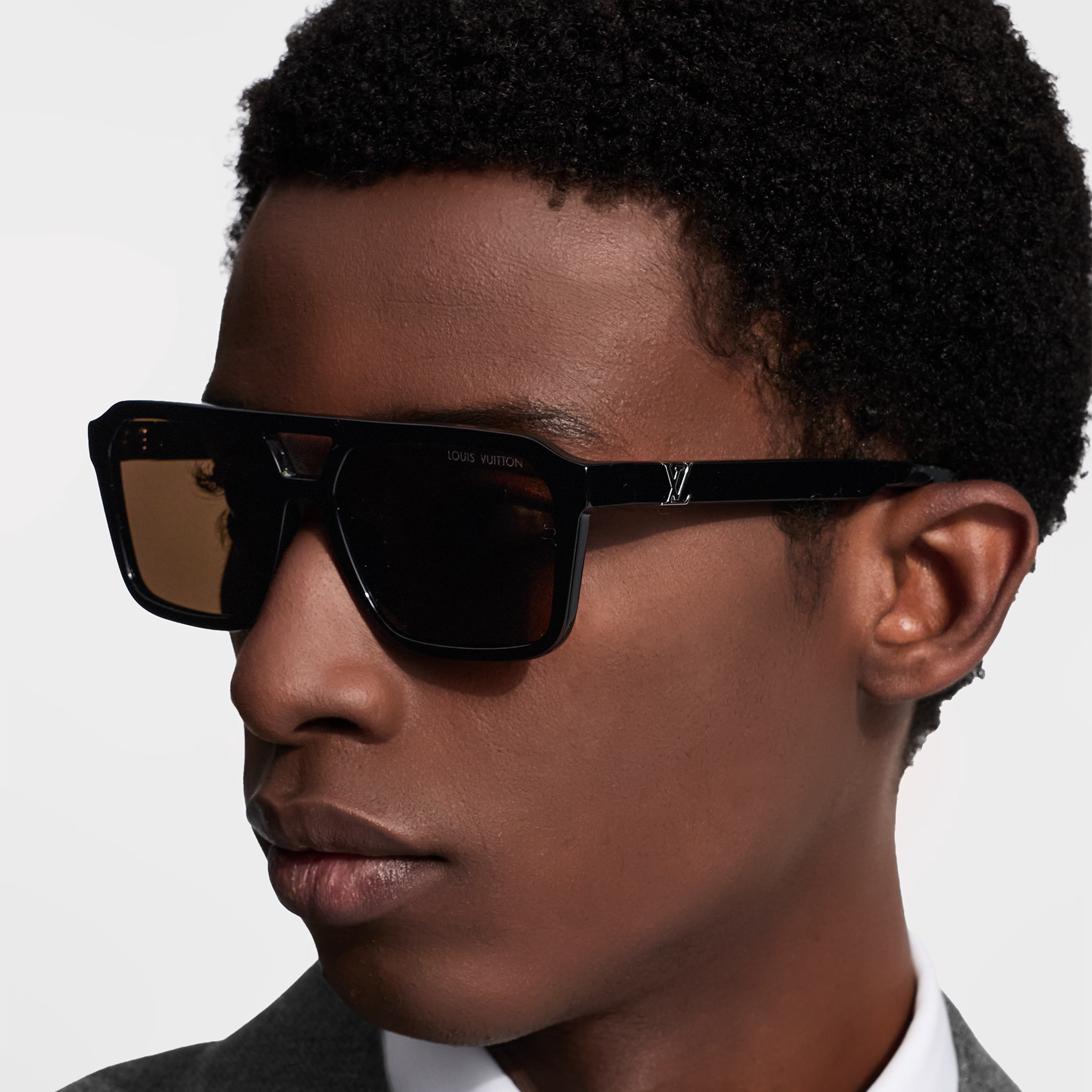 Louis Vuitton Men Square Frame Shiny Dusty Black Sunglasses