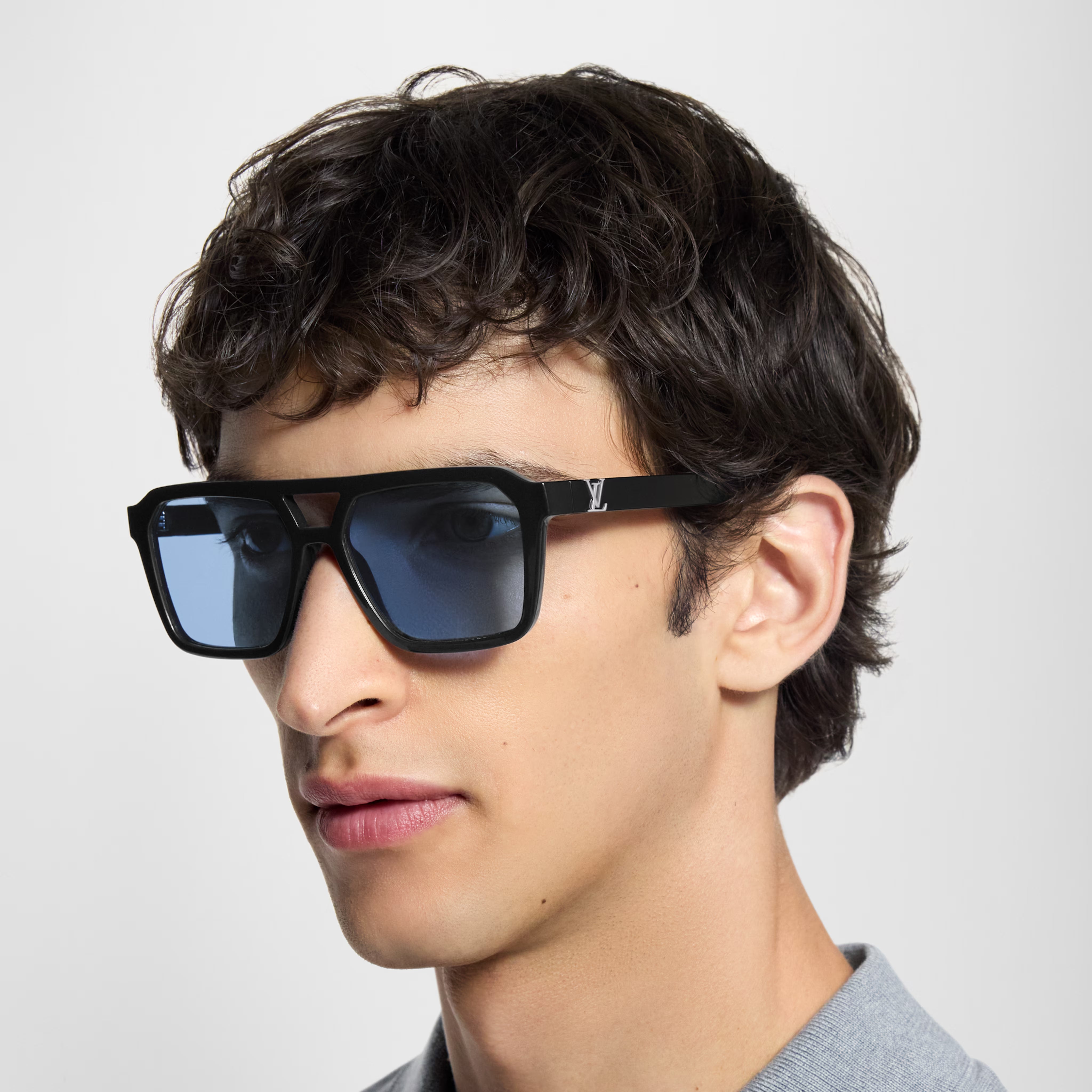Louis Vuitton Men Square Frame Soft Black Sunglasses